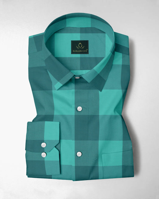Billiard Green and Biscay Green Buffalo Checks Cotton Shirt