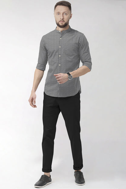 White and Jet Black Hounds Tooth Checks Mandarin Collar Cotton Shirt